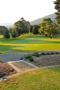 Warburton Golf Club, Licensed Cafe, Function Centre. Ph 03 5966 2306 Warburton Golf Club, Licensed Cafe, Function Centre. Ph 03 5966 2306