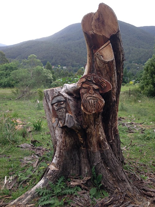 Yuonga Road tree trunk sculptures in Warburton